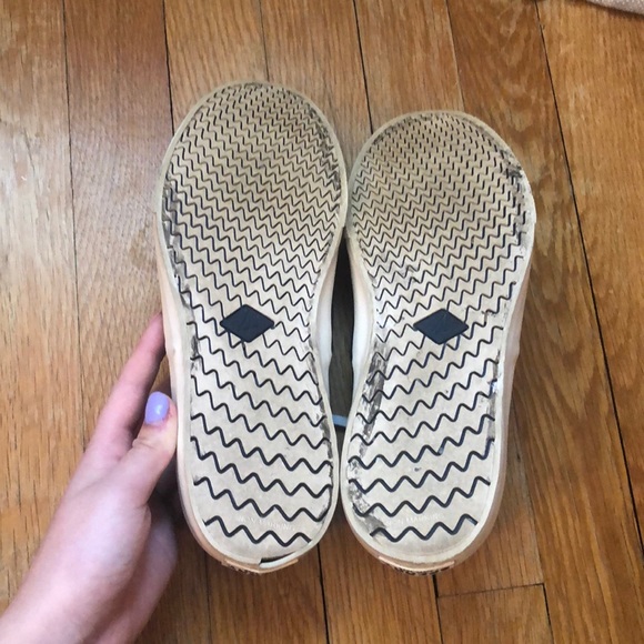 Sperry shoes - Picture 3 of 4